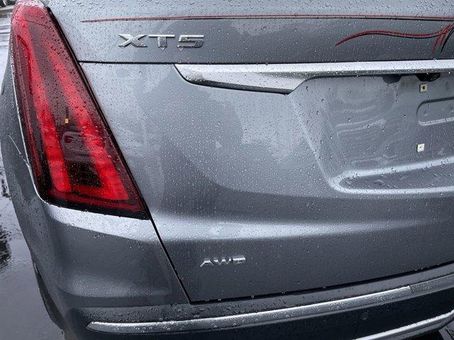 2022 Cadillac XT5 Vehicle Photo in WILLIAMSVILLE, NY 14221-4303