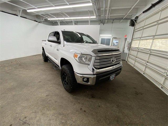 2016 Toyota Tundra 4WD Truck Vehicle Photo in PORTLAND, OR 97225-3518