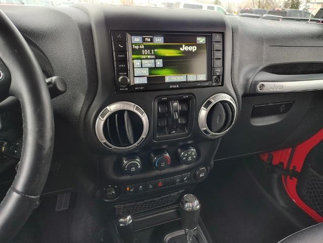 2015 Jeep Wrangler Unlimited Vehicle Photo in GREEN BAY, WI 54304-5303