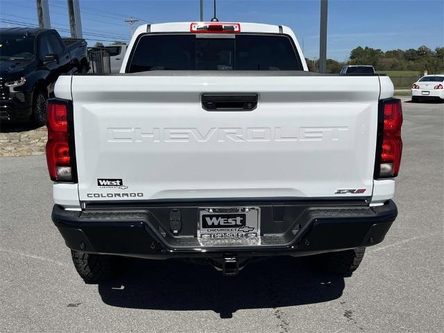 2024 Chevrolet Colorado Vehicle Photo in ALCOA, TN 37701-3235