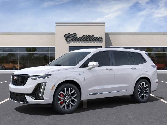 2025 Cadillac XT6 Vehicle Photo in MEDINA, OH 44256-9631