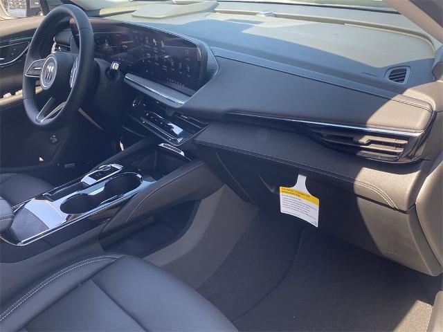 2024 Buick Envision Vehicle Photo in GOODYEAR, AZ 85338-1310