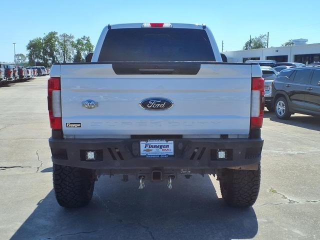 2019 Ford Super Duty F-350 SRW Vehicle Photo in ROSENBERG, TX 77471-5675