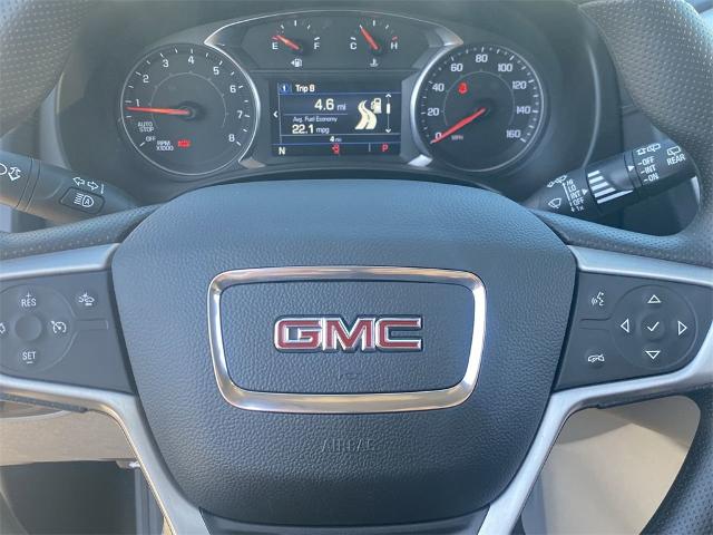 2024 GMC Terrain Vehicle Photo in GOODYEAR, AZ 85338-1310