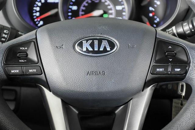 2014 Kia Rio 5-door Vehicle Photo in Puyallup, WA 98371