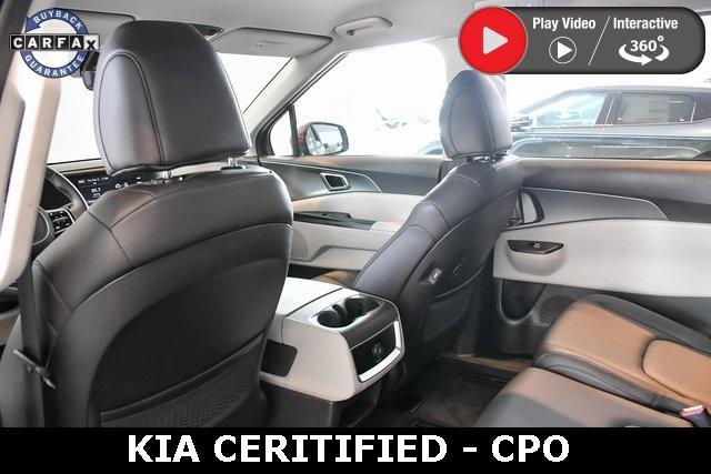 2022 Kia Carnival Vehicle Photo in Everett, WA 98204