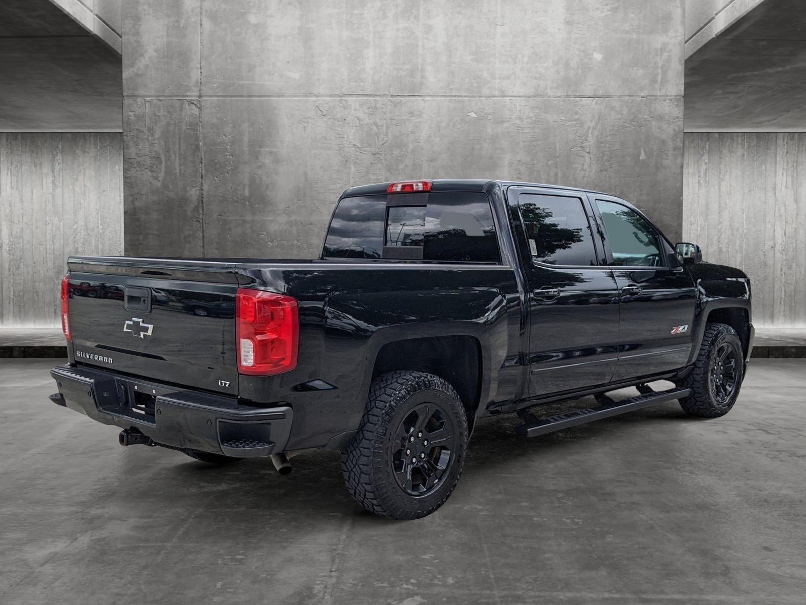 2017 Chevrolet Silverado 1500 Vehicle Photo in GREENACRES, FL 33463-3207