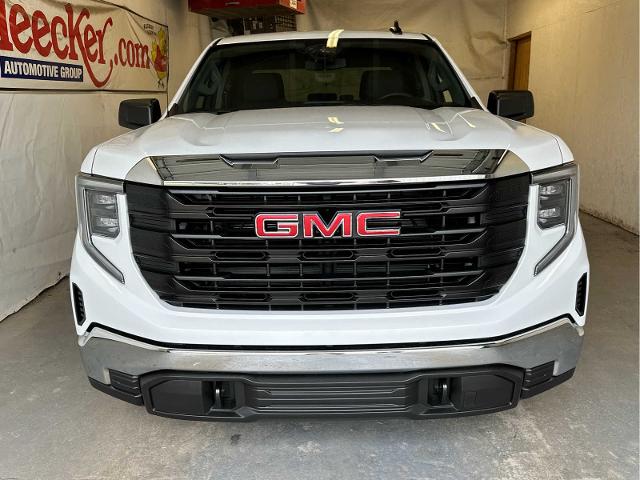 2025 GMC Sierra 1500 Vehicle Photo in RED SPRINGS, NC 28377-1640