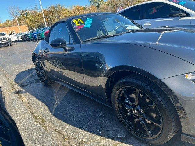 2021 Mazda MX-5 Miata Vehicle Photo in Saint Charles, IL 60174