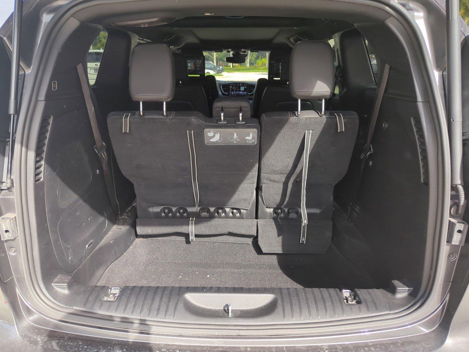 2021 Chrysler Pacifica Vehicle Photo in Pembroke Pines, FL 33027