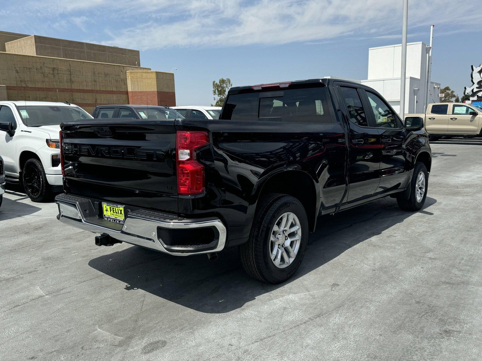 2024 Chevrolet Silverado 1500 Vehicle Photo in LOS ANGELES, CA 90007-3794