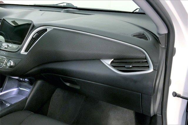 2024 Chevrolet Malibu Vehicle Photo in KANSAS CITY, MO 64114-4502