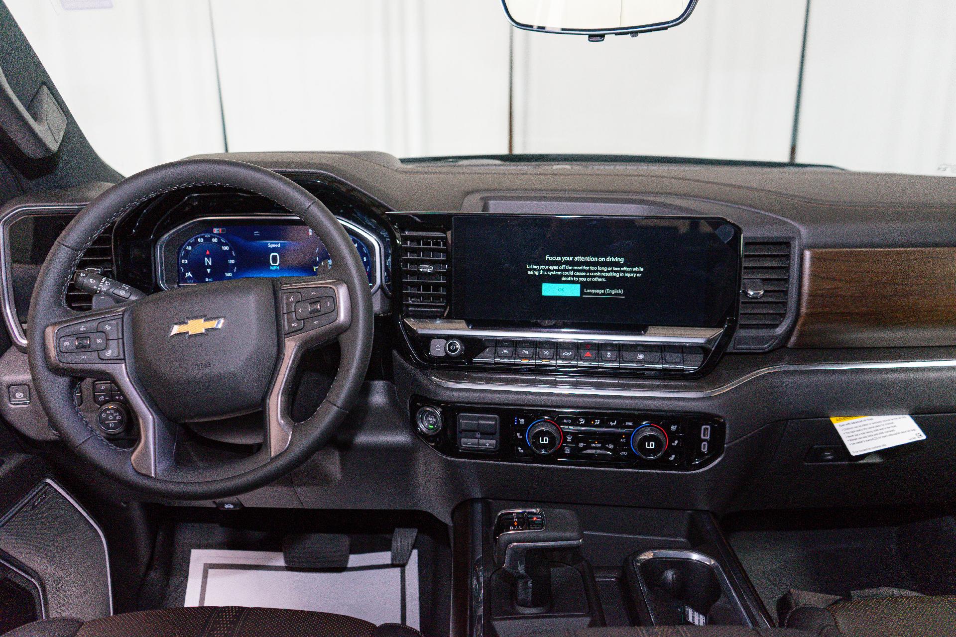 2024 Chevrolet Silverado 1500 Vehicle Photo in SMYRNA, DE 19977-2874