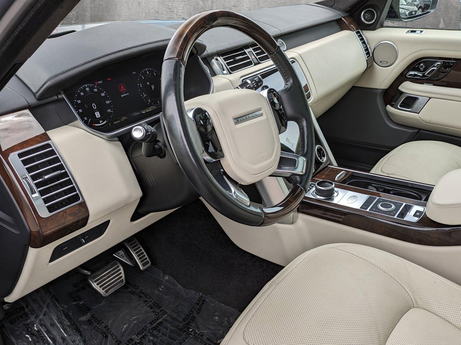 2021 Land Rover Range Rover Vehicle Photo in Bethesda, MD 20852