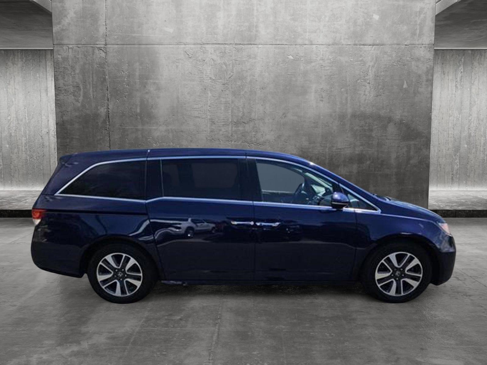 2016 Honda Odyssey Vehicle Photo in GILBERT, AZ 85297-0446