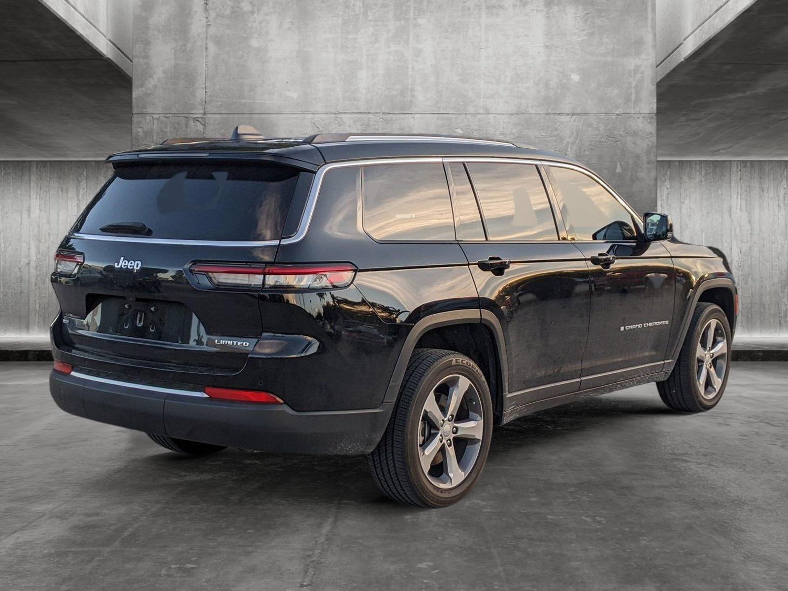 2021 Jeep Grand Cherokee L Vehicle Photo in PEMBROKE PINES, FL 33024-6534