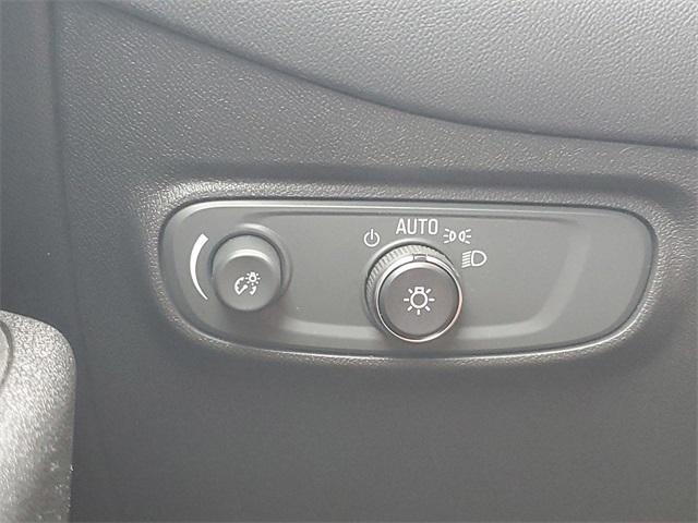 2022 Chevrolet Equinox Vehicle Photo in GRAND BLANC, MI 48439-8139