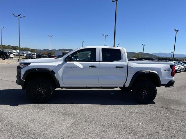 2024 Chevrolet Colorado Vehicle Photo in ALCOA, TN 37701-3235