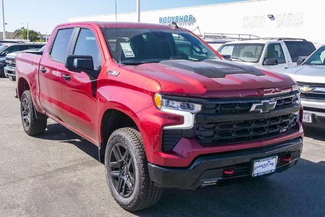 2025 Chevrolet Silverado 1500 Vehicle Photo in VENTURA, CA 93003-8585