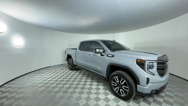 2024 GMC Sierra 1500 Vehicle Photo in GILBERT, AZ 85297-0402