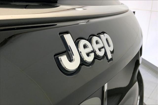 2023 Jeep Compass Vehicle Photo in Lees Summit, MO 64086