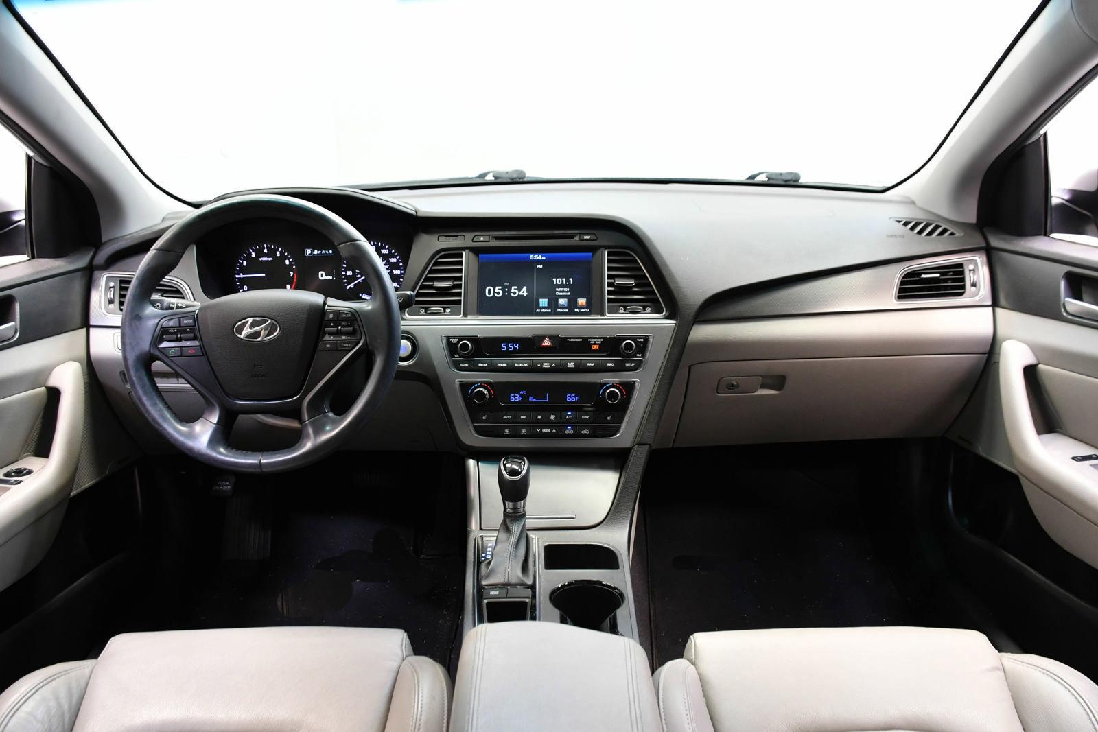 2015 Hyundai SONATA Vehicle Photo in DALLAS, TX 75235