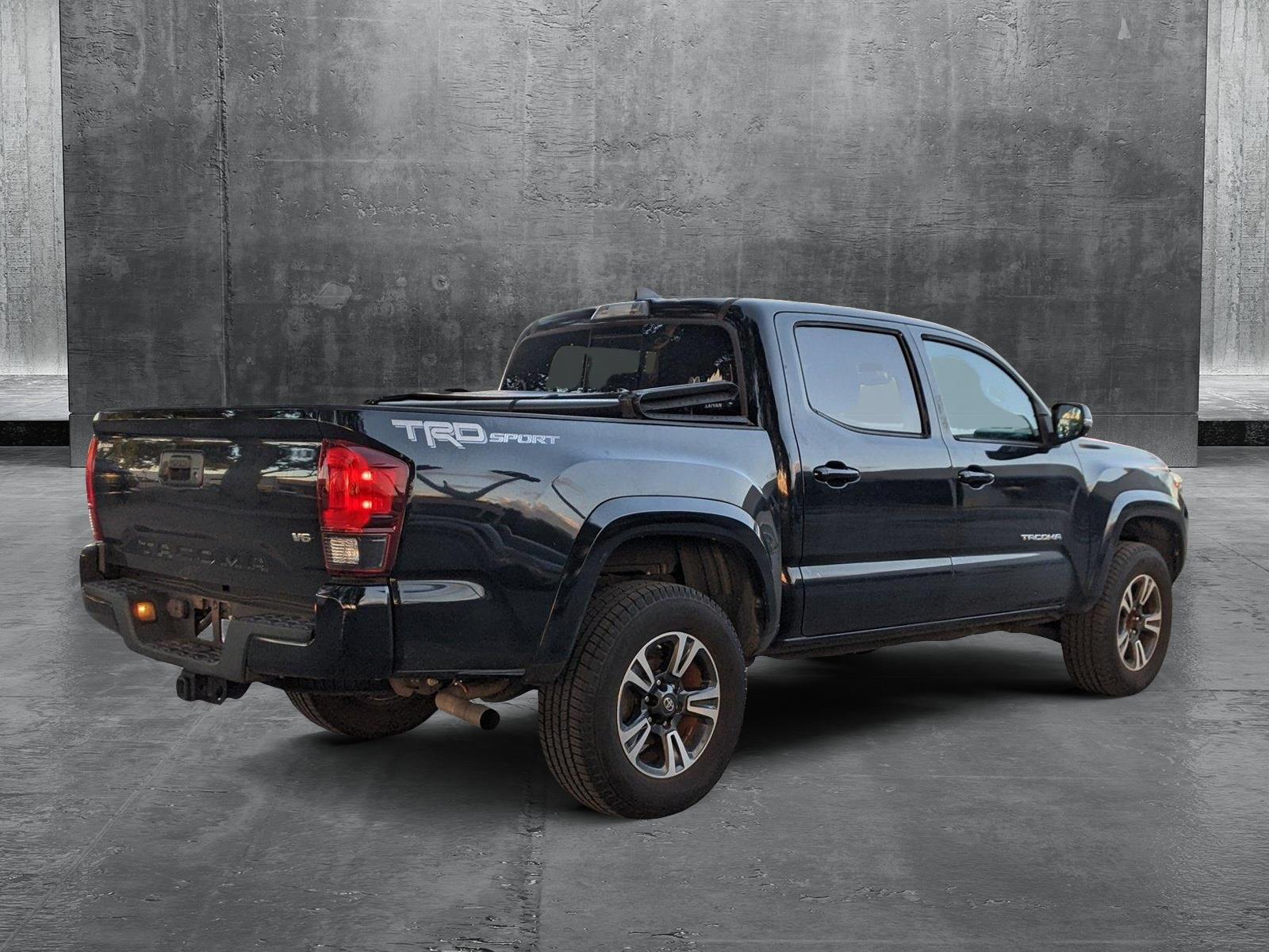 2019 Toyota TACO Vehicle Photo in PEMBROKE PINES, FL 33024-6534