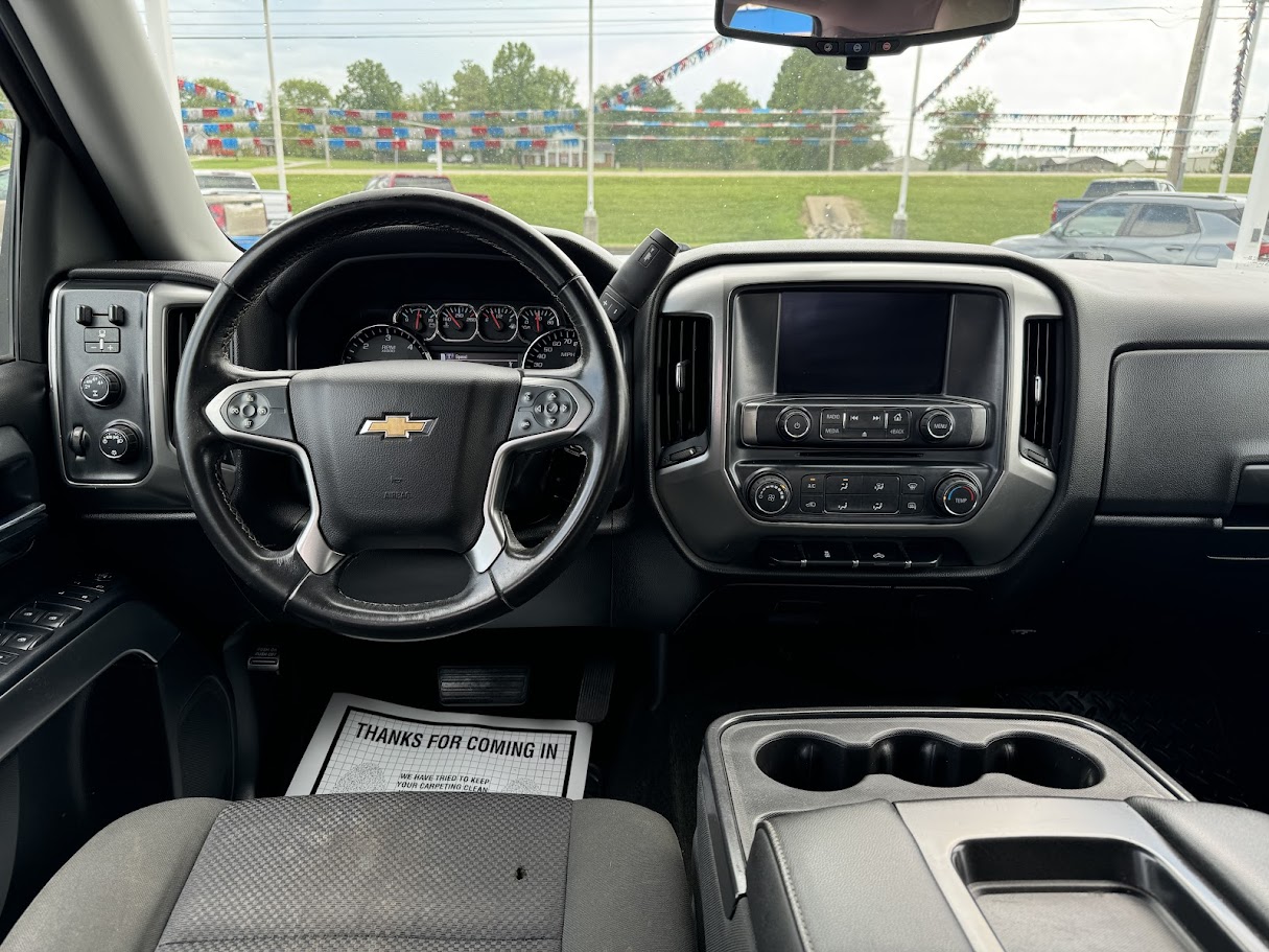 2014 Chevrolet Silverado 1500 Vehicle Photo in BOONVILLE, IN 47601-9633