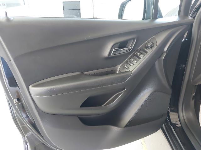 2021 Chevrolet Trax Vehicle Photo in WENTZVILLE, MO 63385-1017