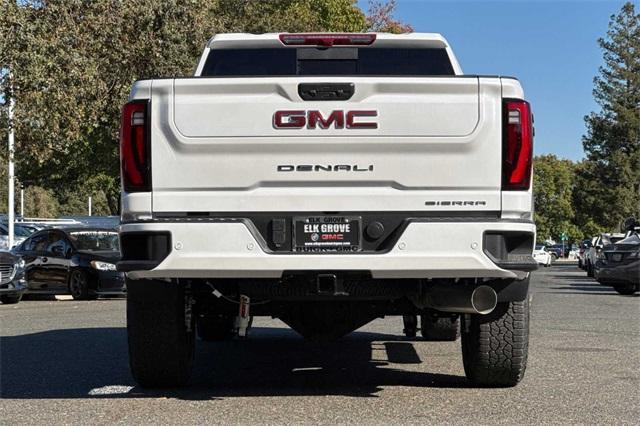 2025 GMC Sierra 2500 HD Vehicle Photo in ELK GROVE, CA 95757-8703