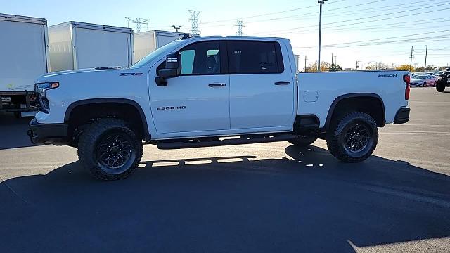 2025 Chevrolet Silverado 2500 HD Vehicle Photo in JOLIET, IL 60435-8135