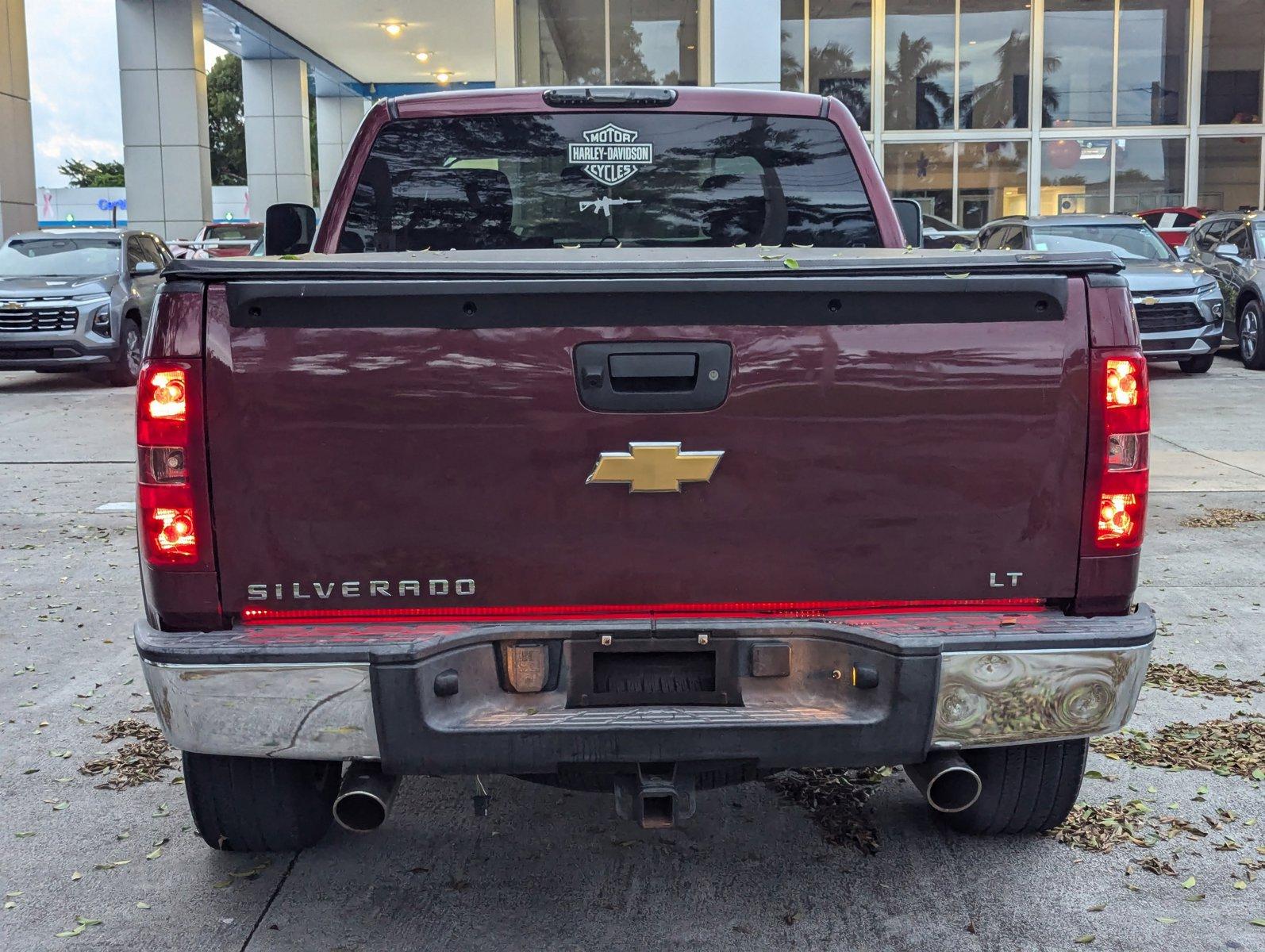 2013 Chevrolet Silverado 1500 Vehicle Photo in PEMBROKE PINES, FL 33024-6534