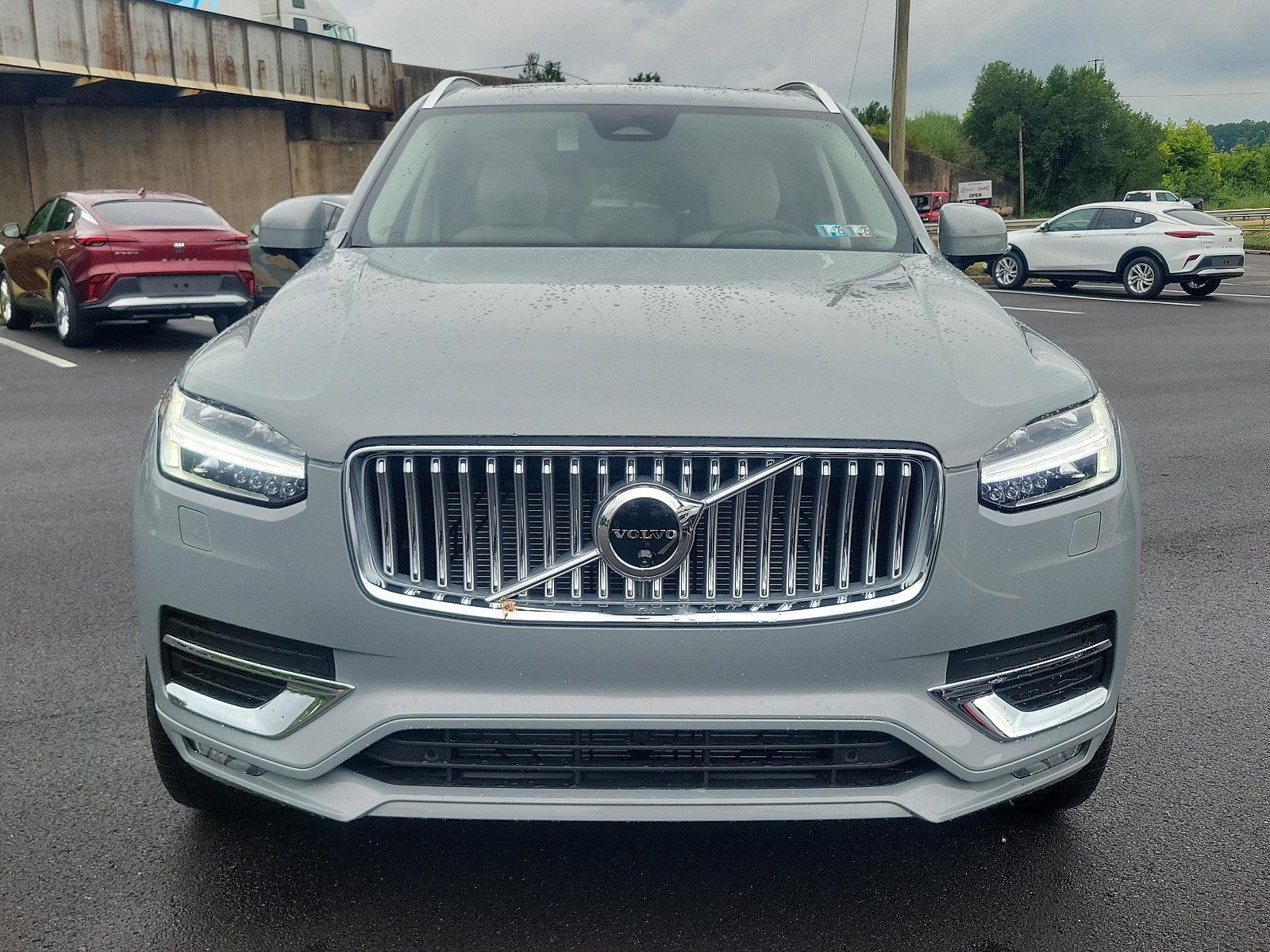 2025 Volvo XC90 Vehicle Photo in Trevose, PA 19053