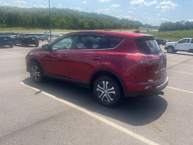 2018 Toyota RAV4 Vehicle Photo in Jackson, OH 45640-9766