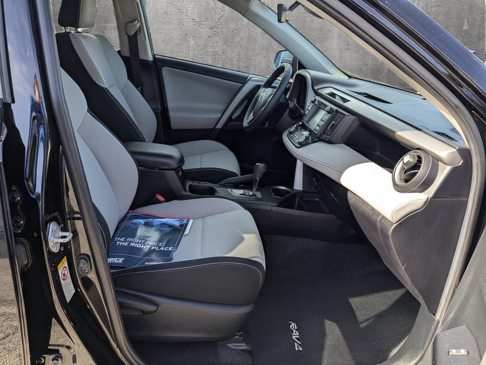 2018 Toyota RAV4 Vehicle Photo in MIAMI, FL 33134-2699