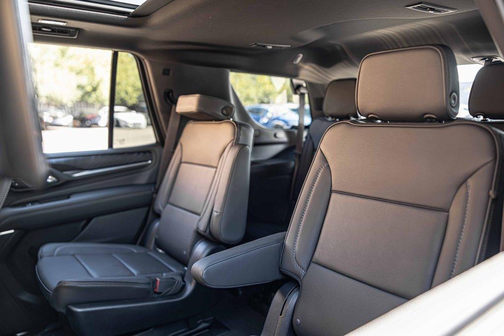 2021 GMC Yukon Vehicle Photo in Saint Charles, IL 60174