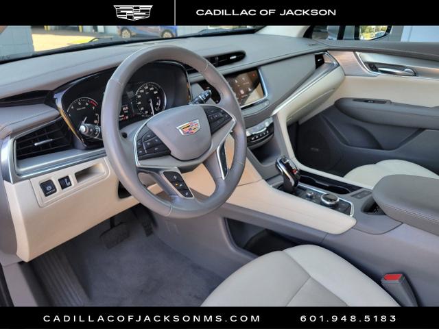 2024 Cadillac XT5 Vehicle Photo in RIDGELAND, MS 39157-4406