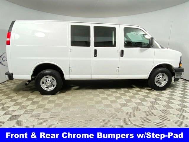 2022 Chevrolet Express Cargo 2500 Vehicle Photo in BROCKTON, MA 02301-7113