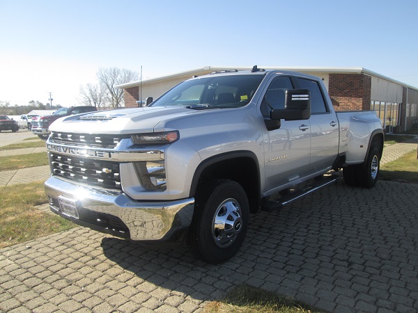 Used 2023 Chevrolet Silverado 3500HD LT with VIN 1GC4YTEY8PF233612 for sale in Audubon, IA