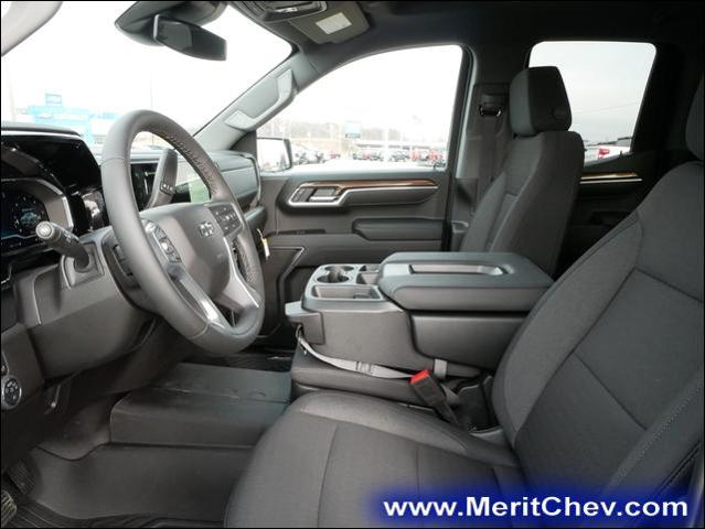 2025 Chevrolet Silverado 1500 Vehicle Photo in MAPLEWOOD, MN 55119-4794