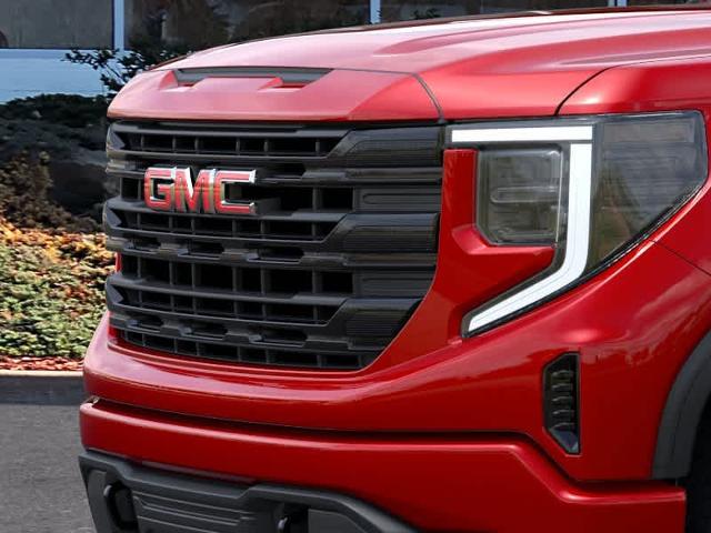 2024 GMC Sierra 1500 Vehicle Photo in ZELIENOPLE, PA 16063-2910