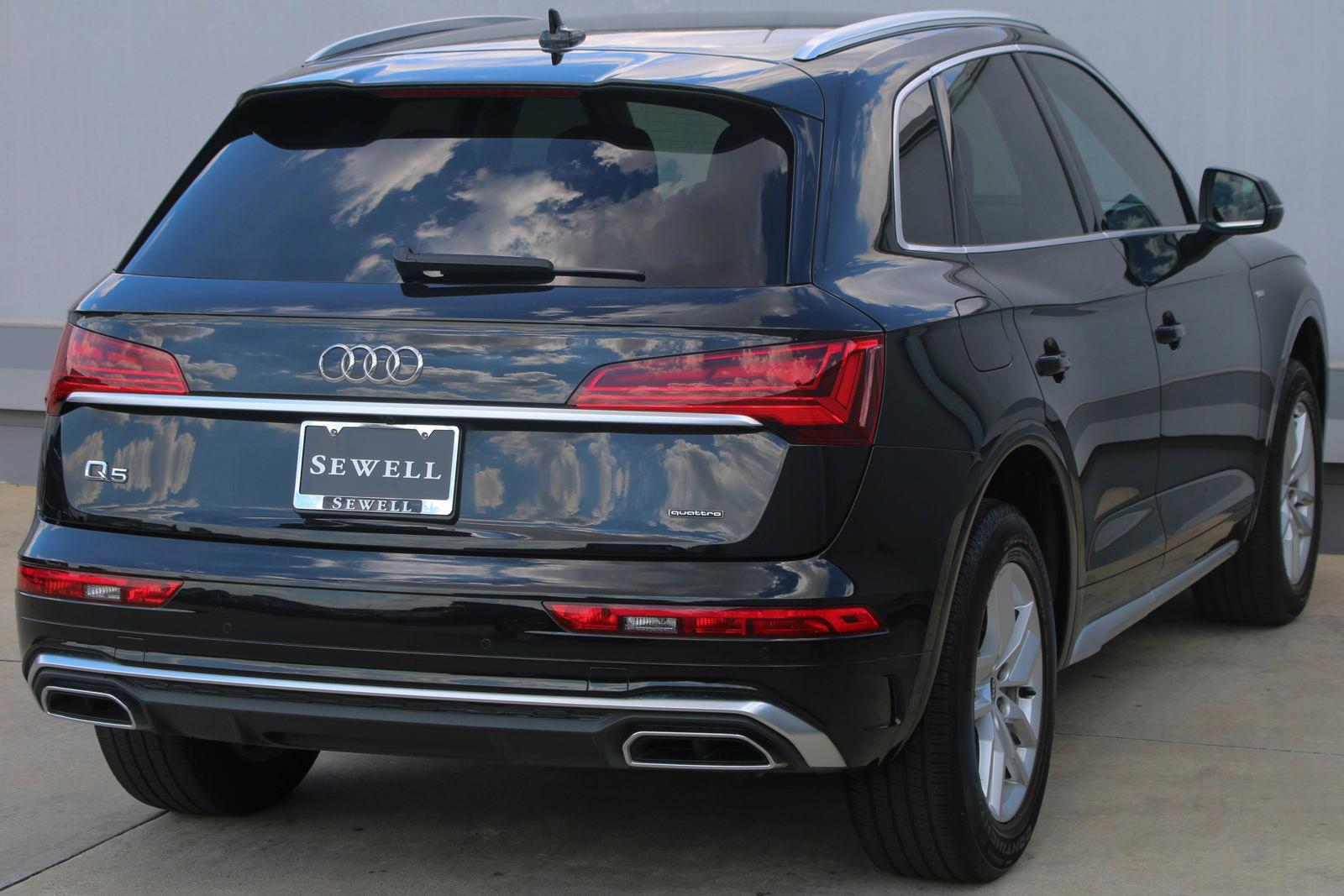 2022 Audi Q5 Vehicle Photo in SUGAR LAND, TX 77478