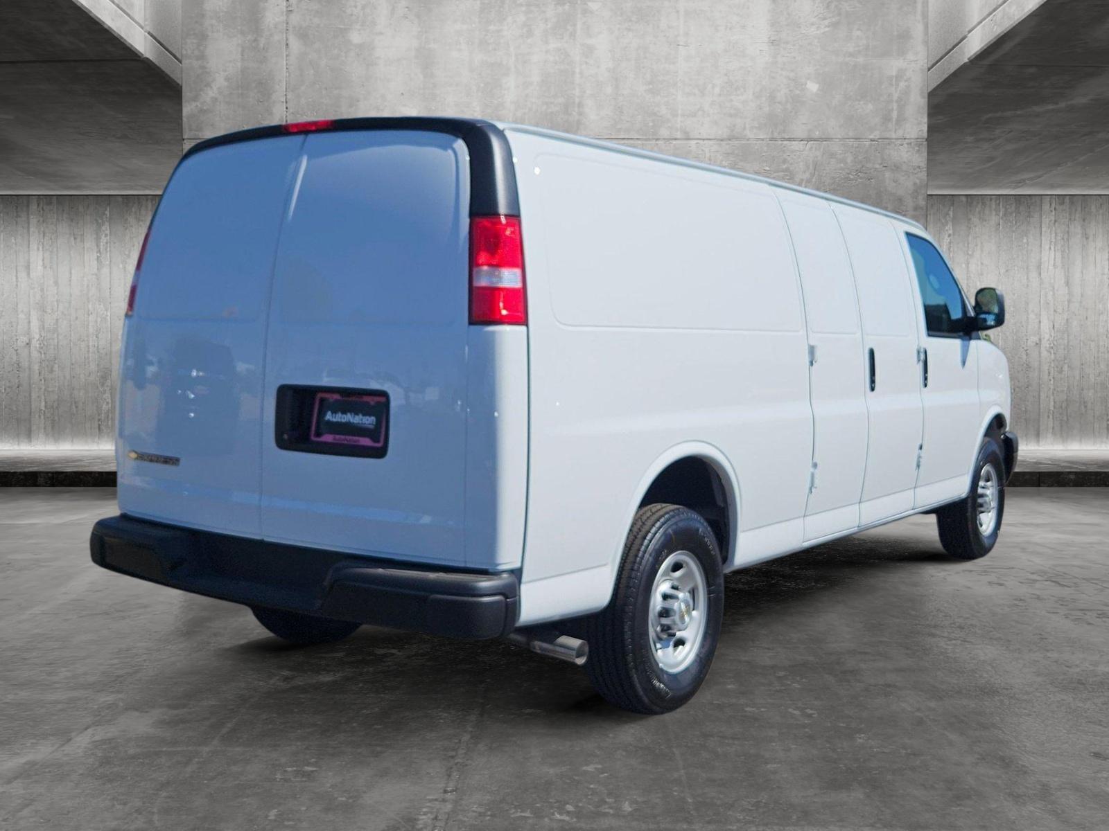 2024 Chevrolet Express Cargo 2500 Vehicle Photo in PEORIA, AZ 85382-3715