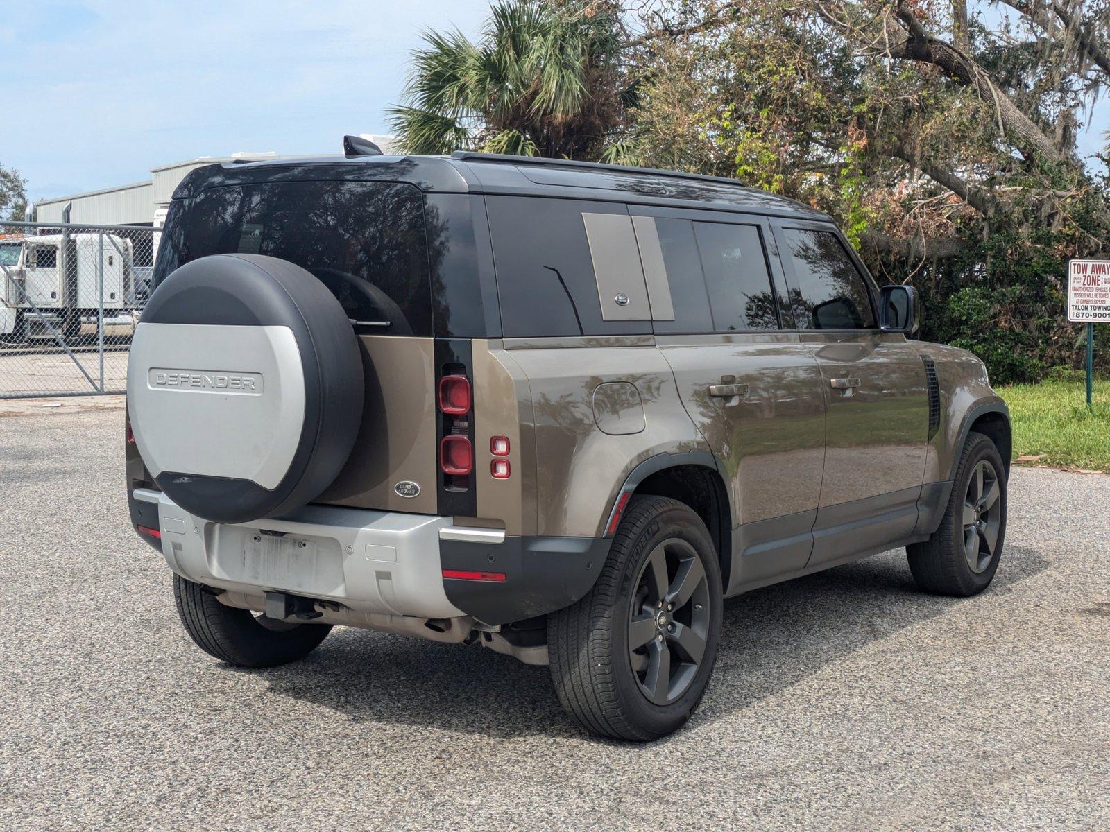 2020 Land Rover Defender Vehicle Photo in Sarasota, FL 34231