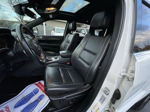 2017 Jeep Grand Cherokee Vehicle Photo in WILLIAMSVILLE, NY 14221-4303