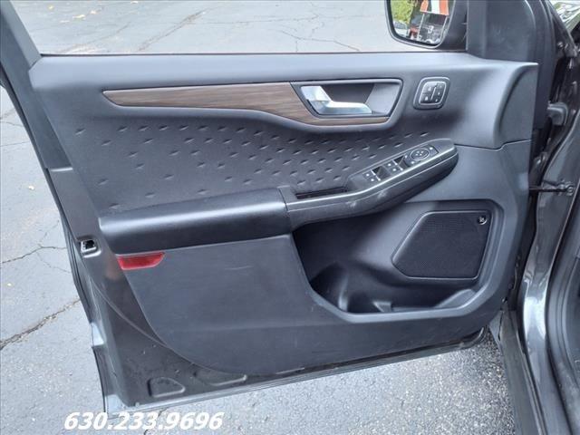 2020 Ford Escape Vehicle Photo in Saint Charles, IL 60174