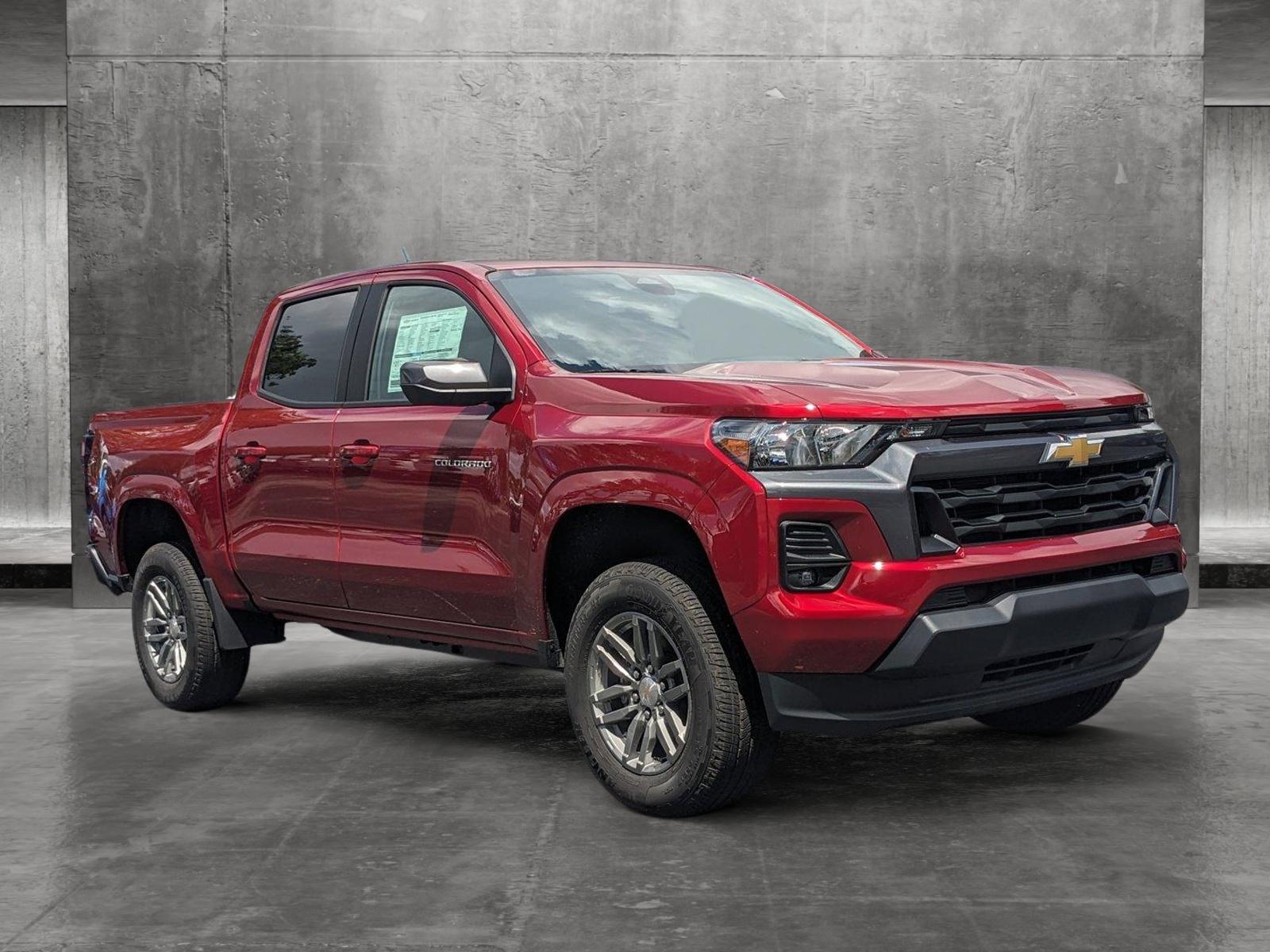 2024 Chevrolet Colorado Vehicle Photo in GREENACRES, FL 33463-3207