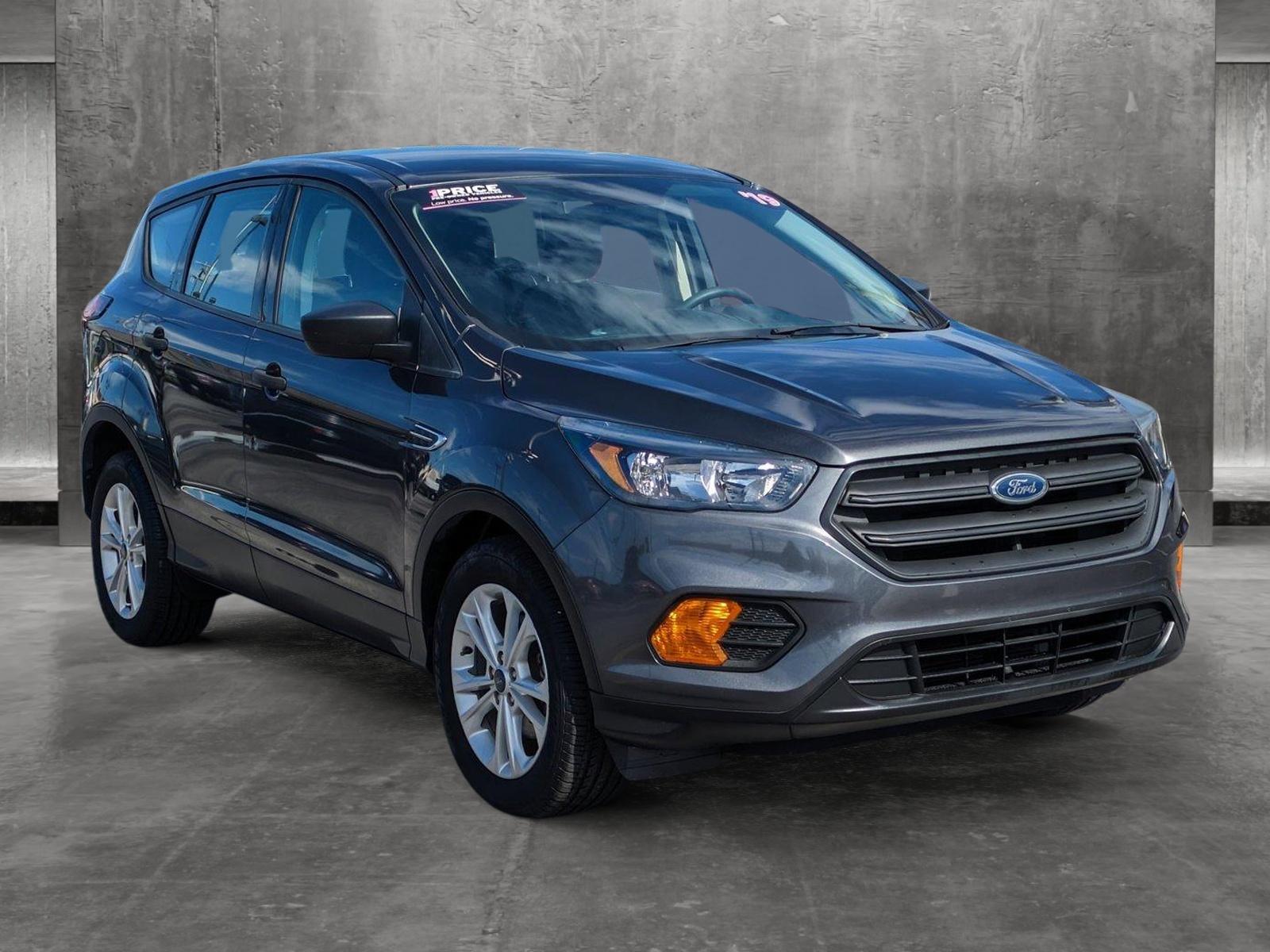 2019 Ford Escape Vehicle Photo in Bradenton, FL 34207