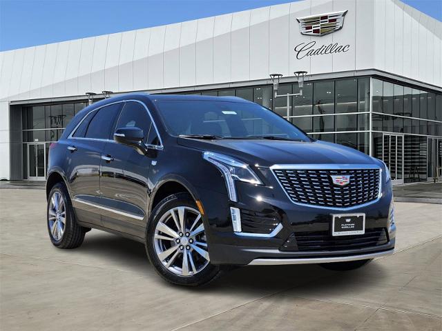 2025 Cadillac XT5 Vehicle Photo in TERRELL, TX 75160-3007