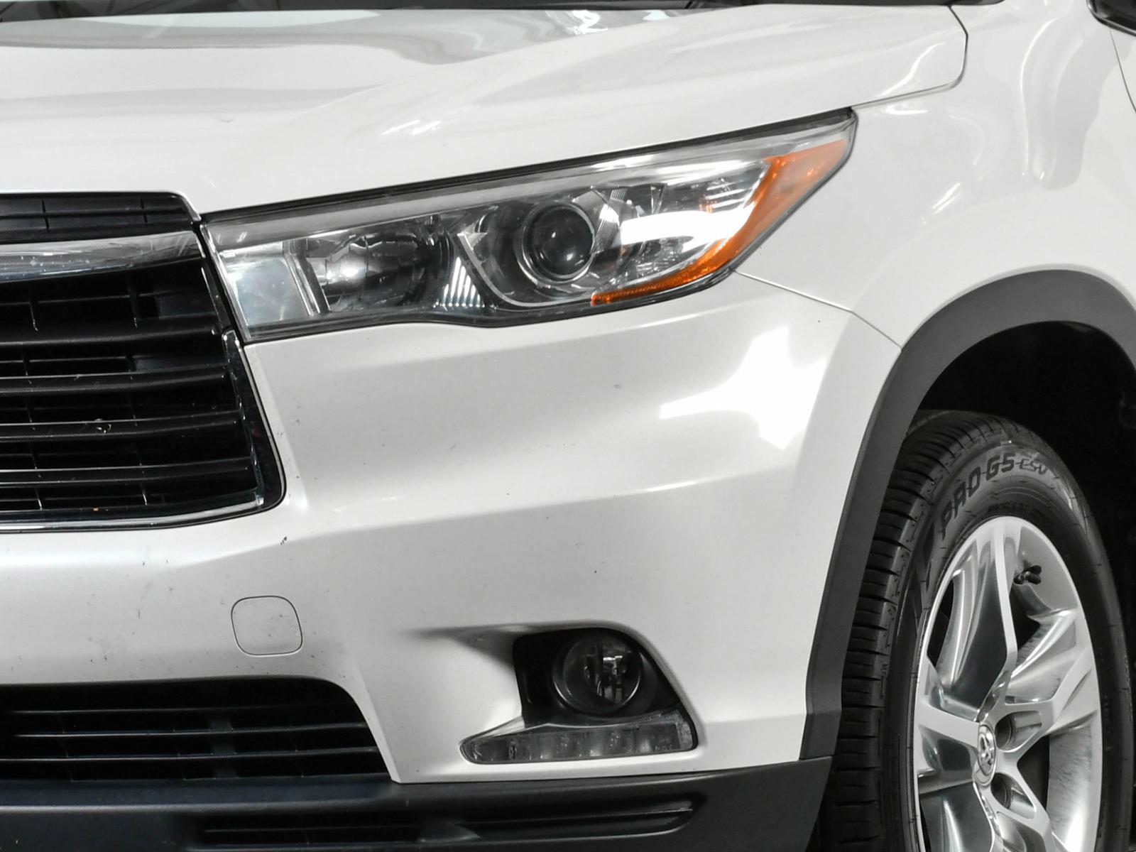 2015 Toyota Highlander Vehicle Photo in DALLAS, TX 75235